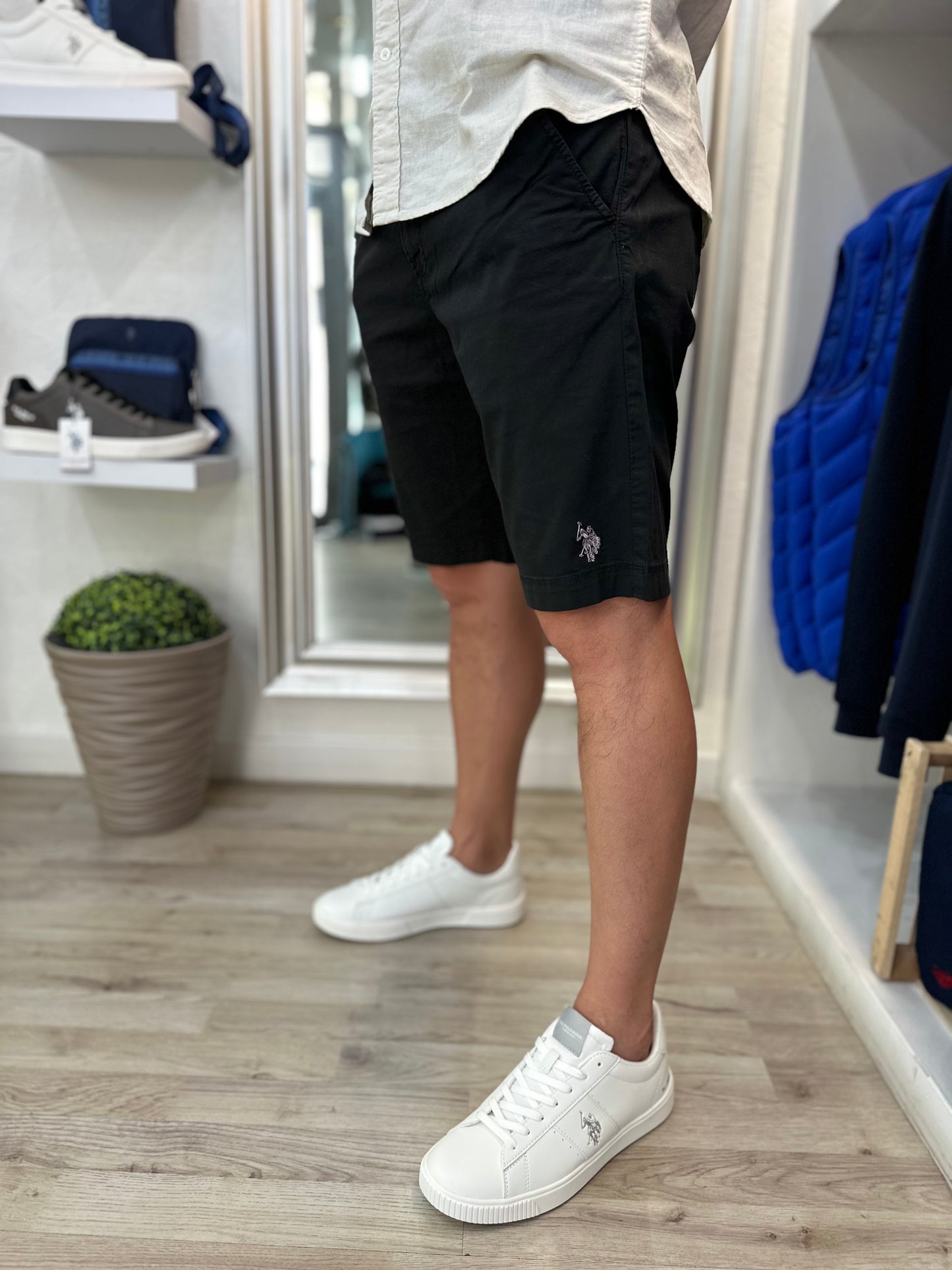 BERMUDA 67822 BLACK