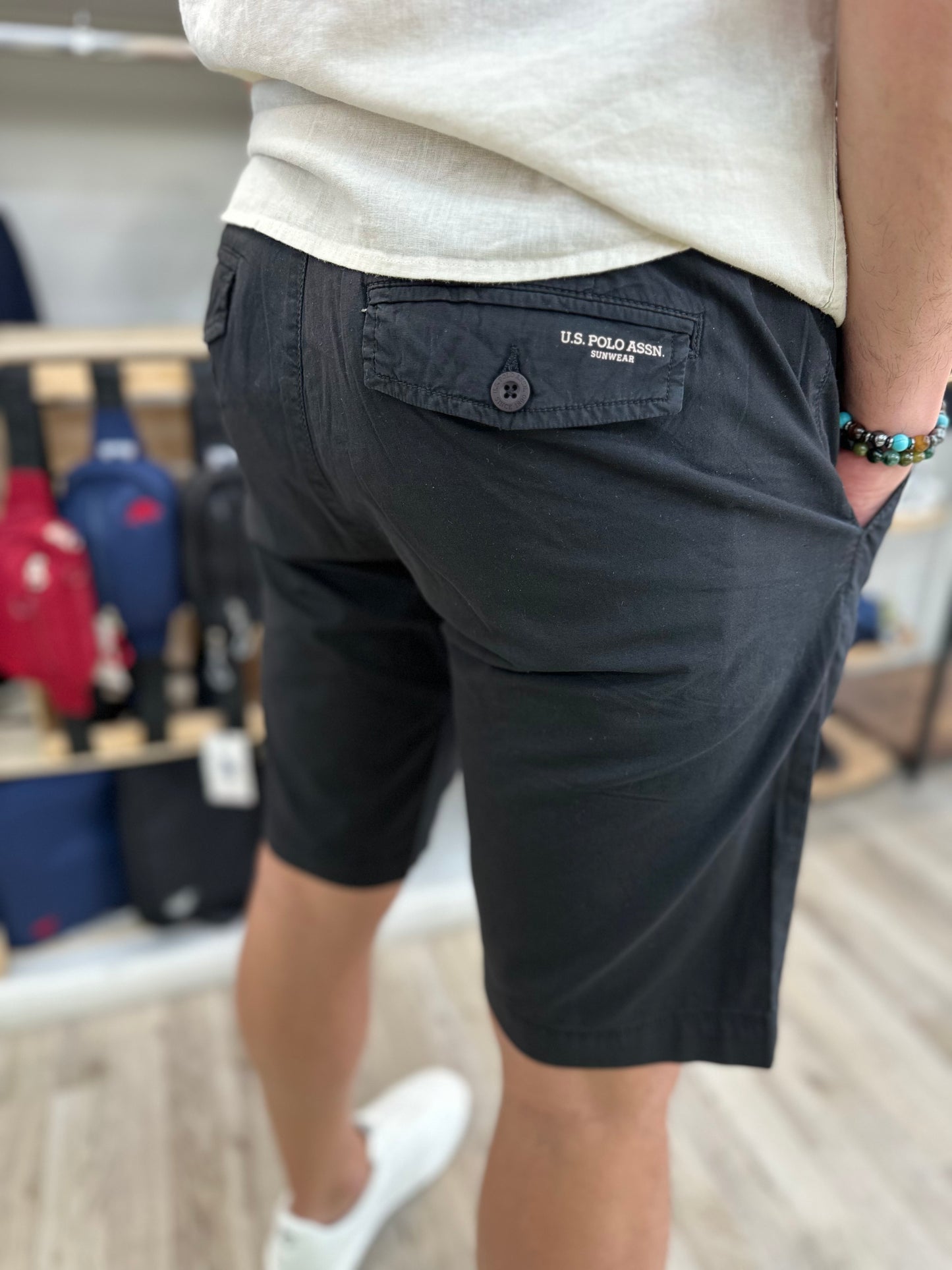 BERMUDA 67822 BLACK