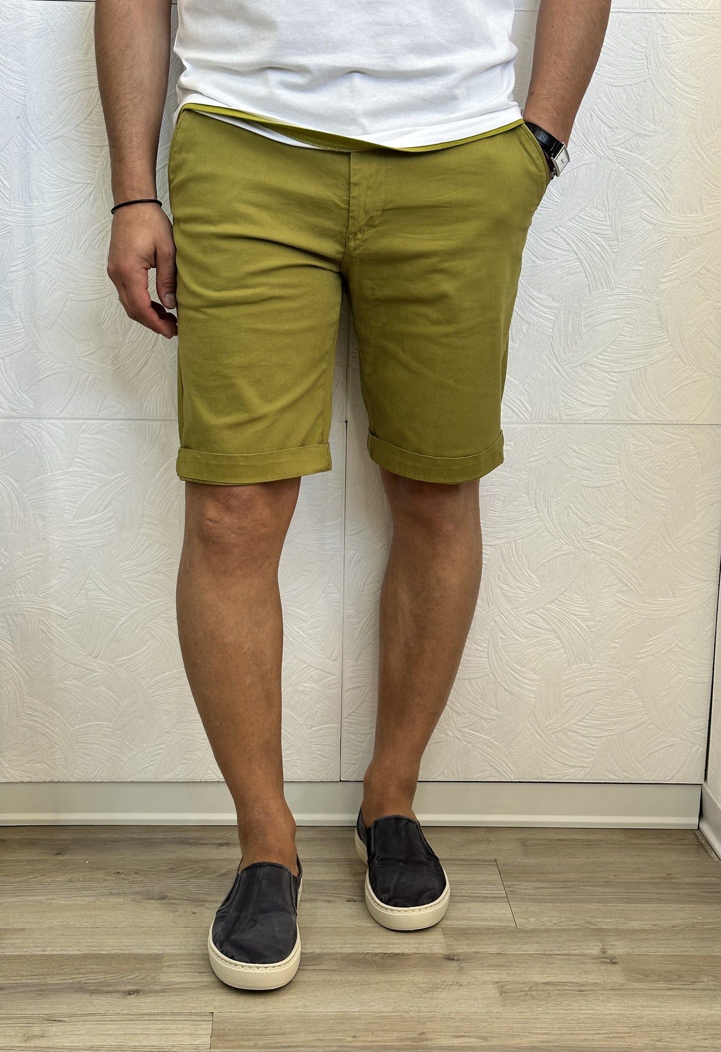 BERMUDA CHINO C524 AVOCADO
