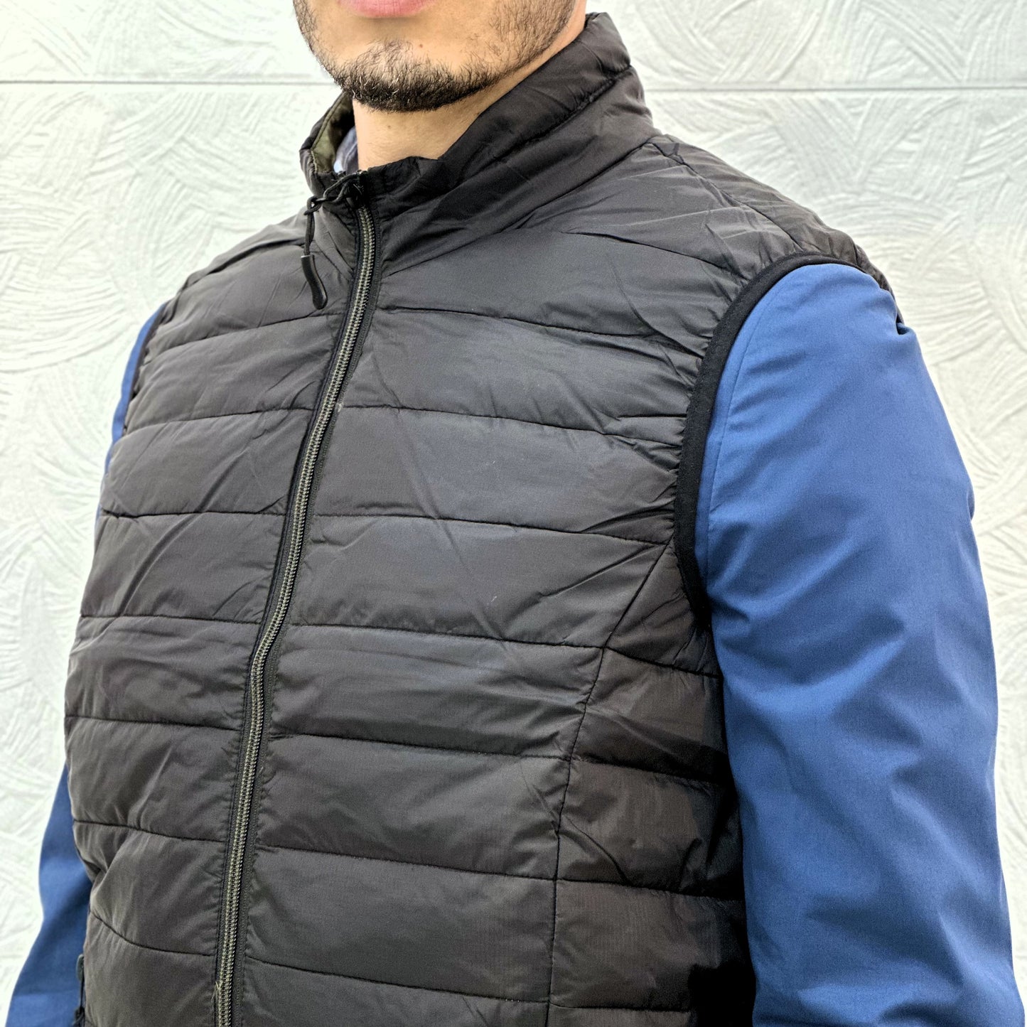 GIUBBOTTO SMANICATO XZ569 BLACK