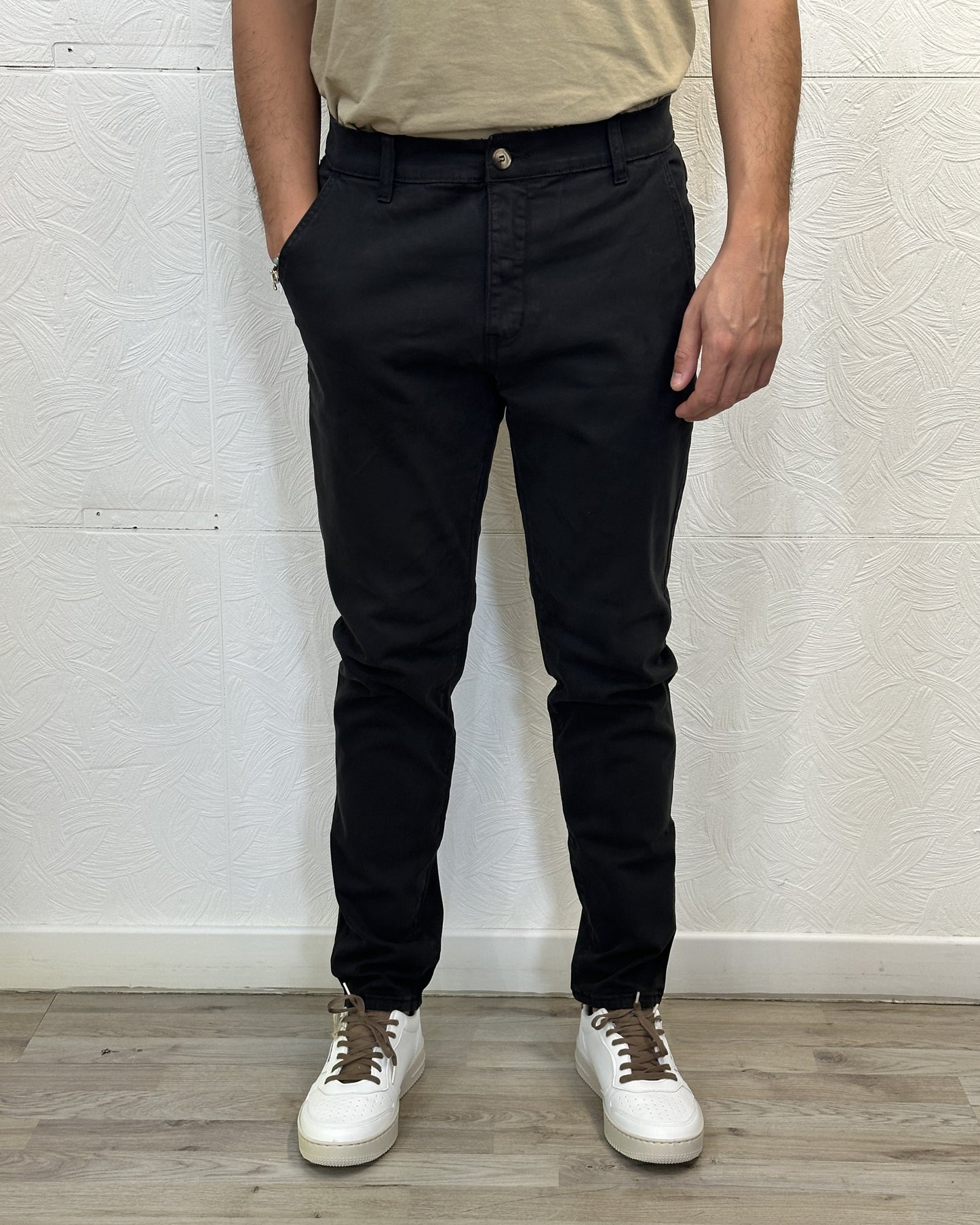 PANTALONE GABARDINE " UGP 3750" NERO