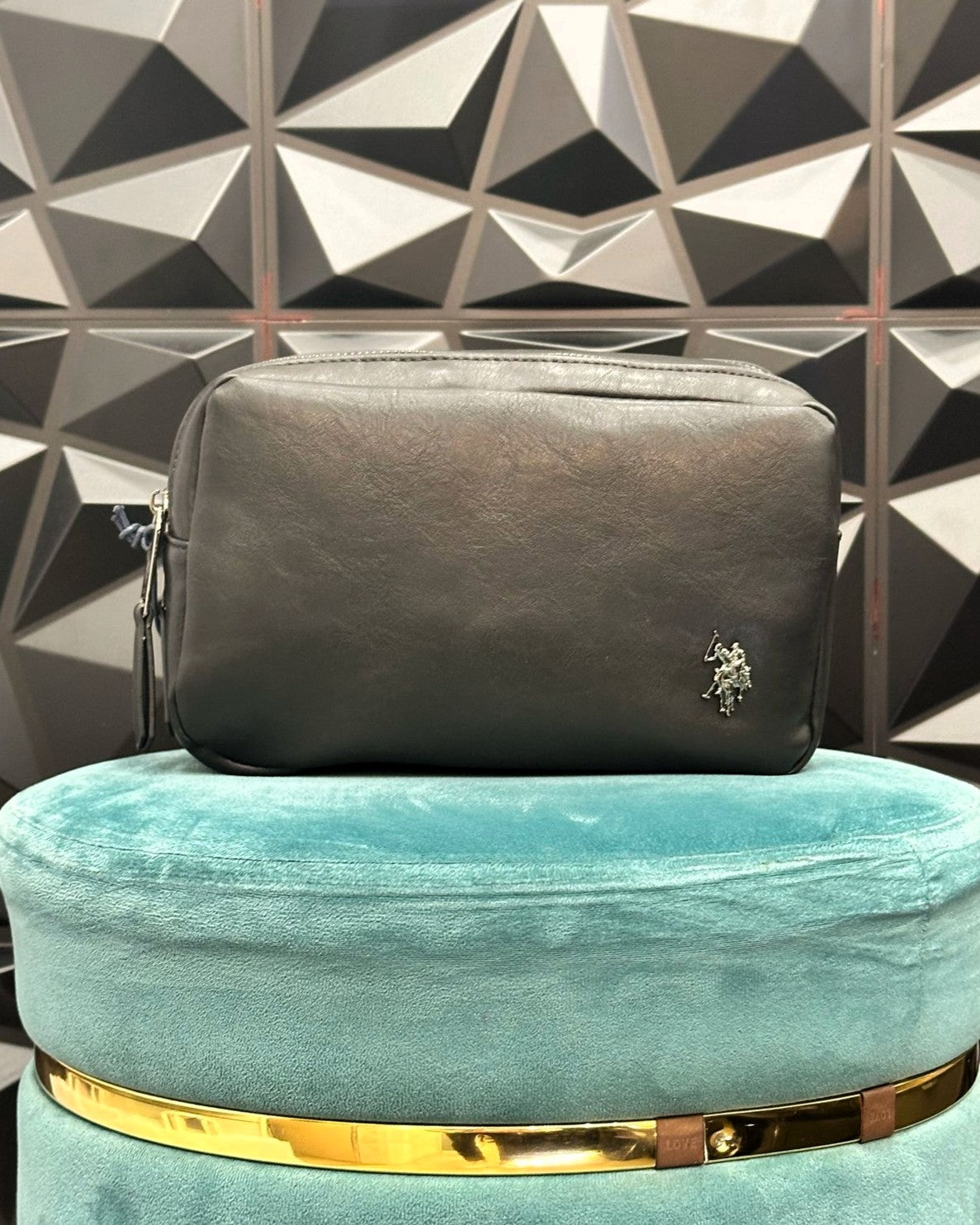 BEAUTY CASE " FREE SPIRIT 8475M" BLACK