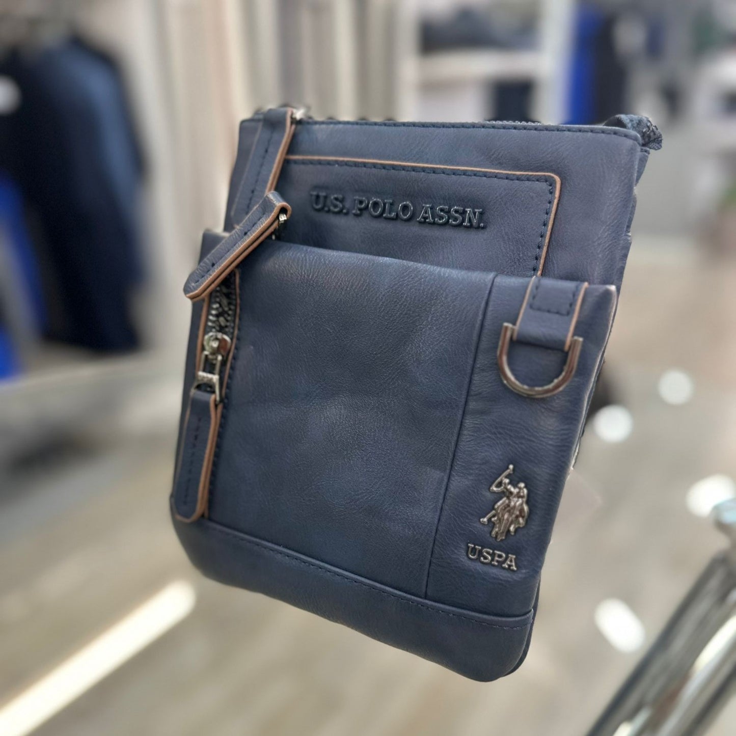 TRACOLLA CAMBRIDGE 5742M NAVY