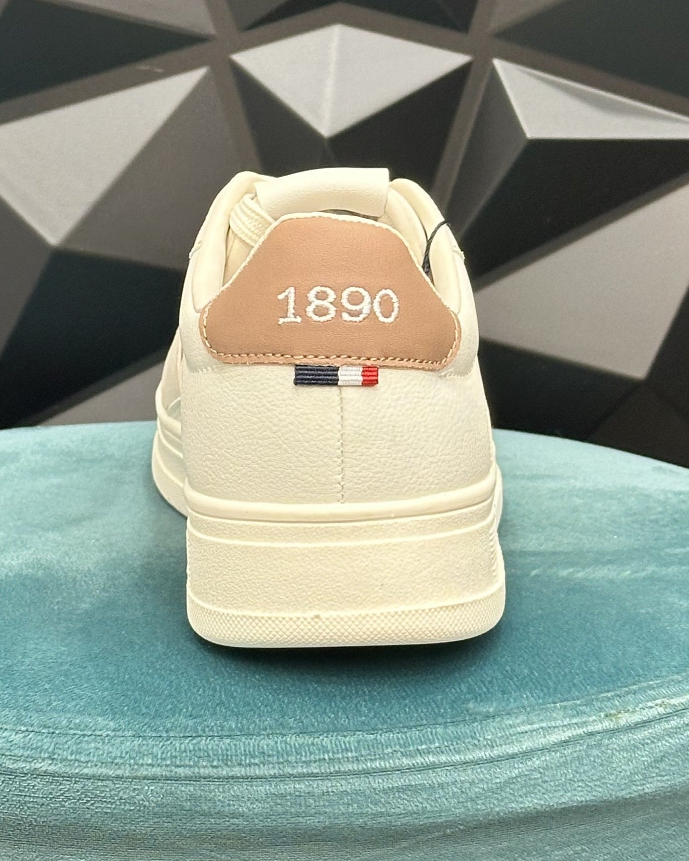 SCARPA KOSMO 015 CREMA