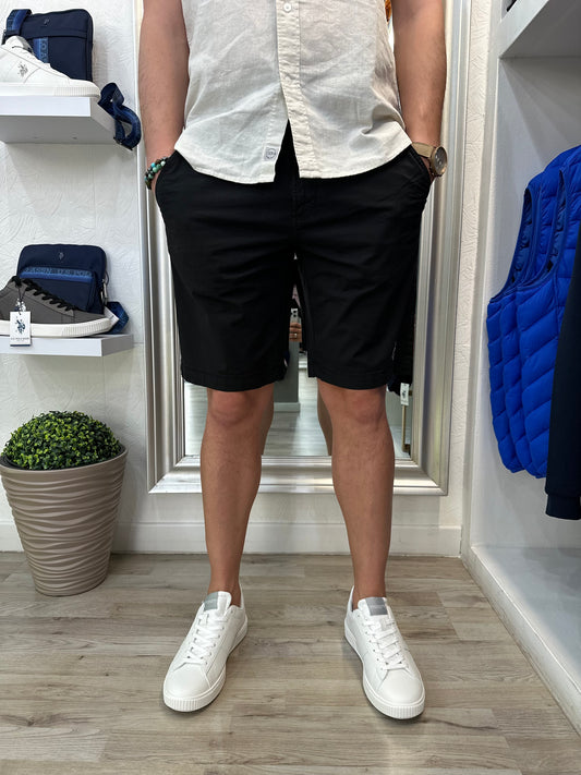 BERMUDA 67822 BLACK