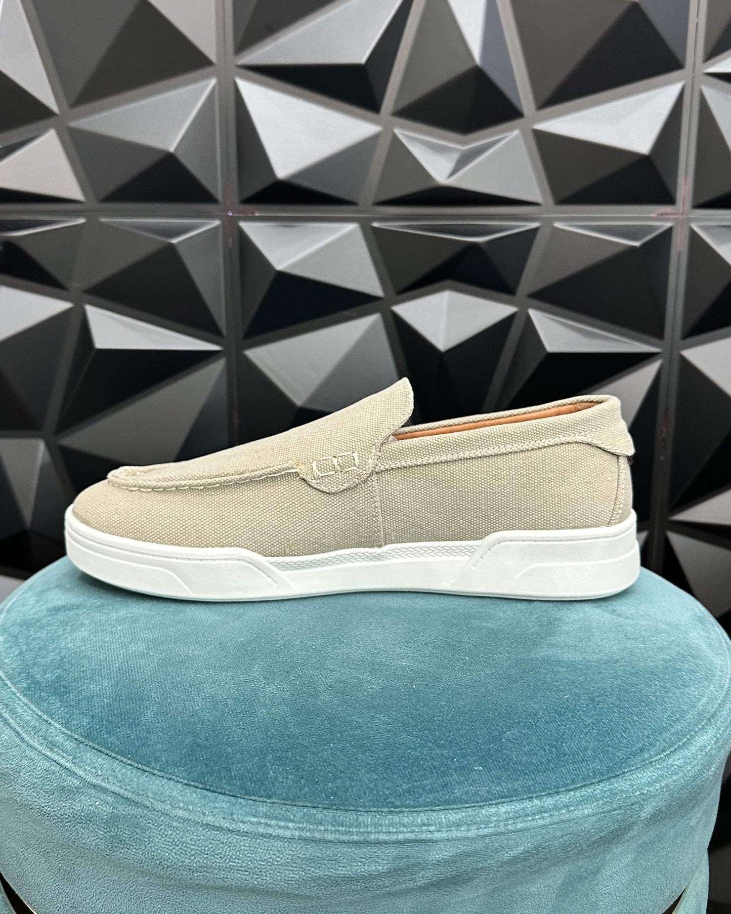 SCARPA SLIPON ALONSO BEIGE