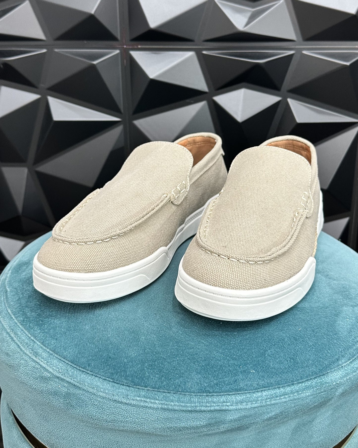 SCARPA SLIPON ALONSO BEIGE
