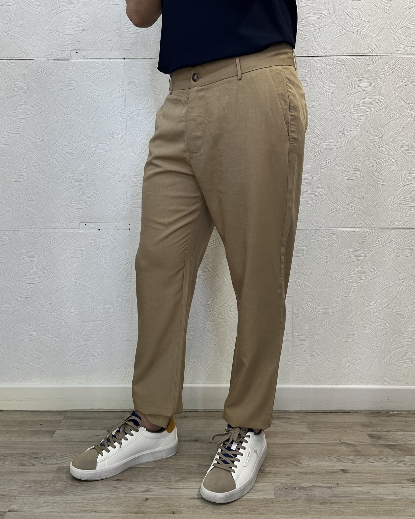 PANTALONE IN LINO UGP 4558 CAMMELLO