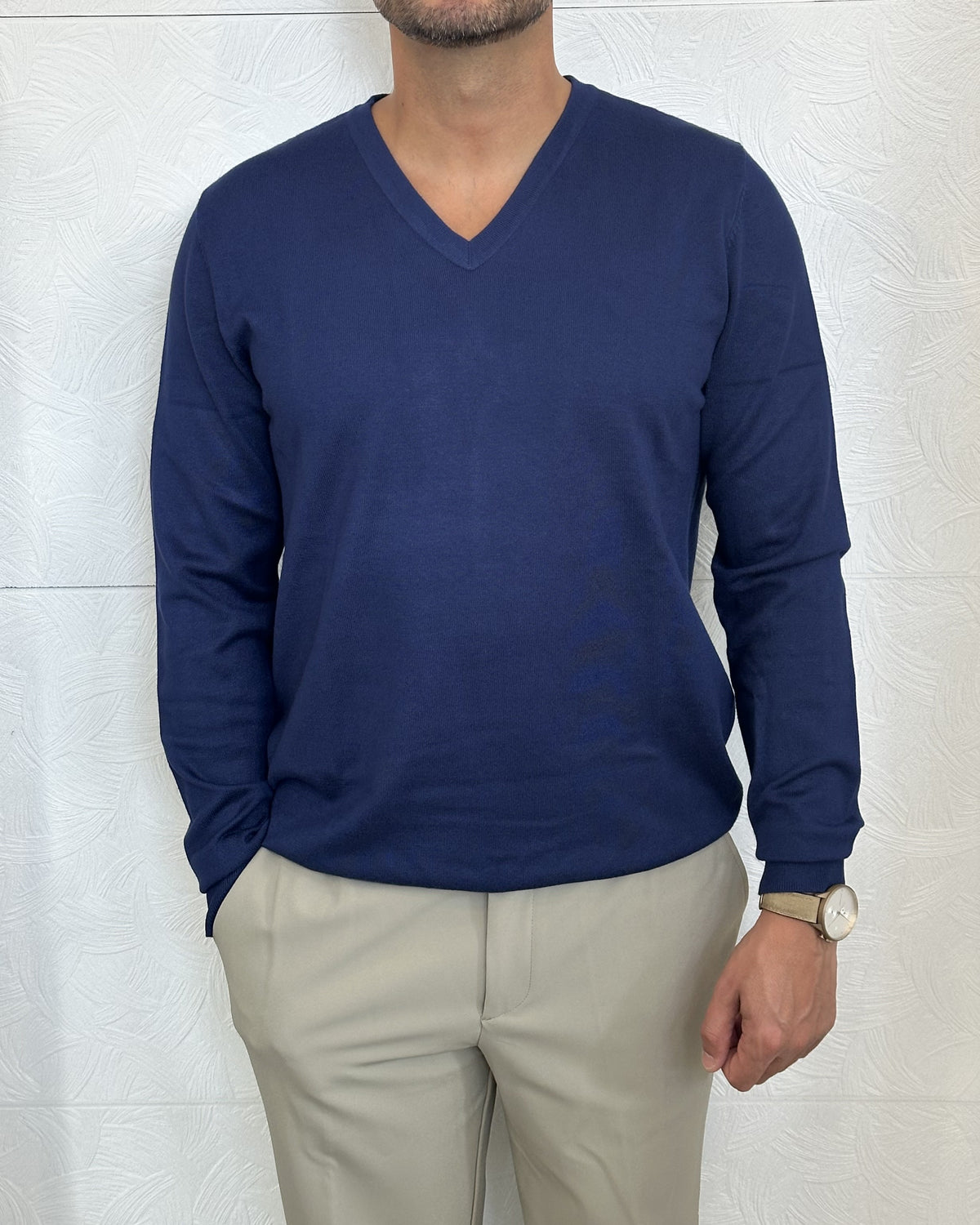 MAGLIA COLLO V " UGF 4003" INDACO