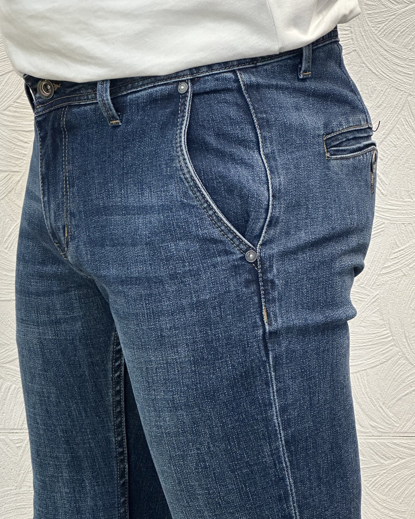 JEANS SLIM FIT UGF 3800 DENIM