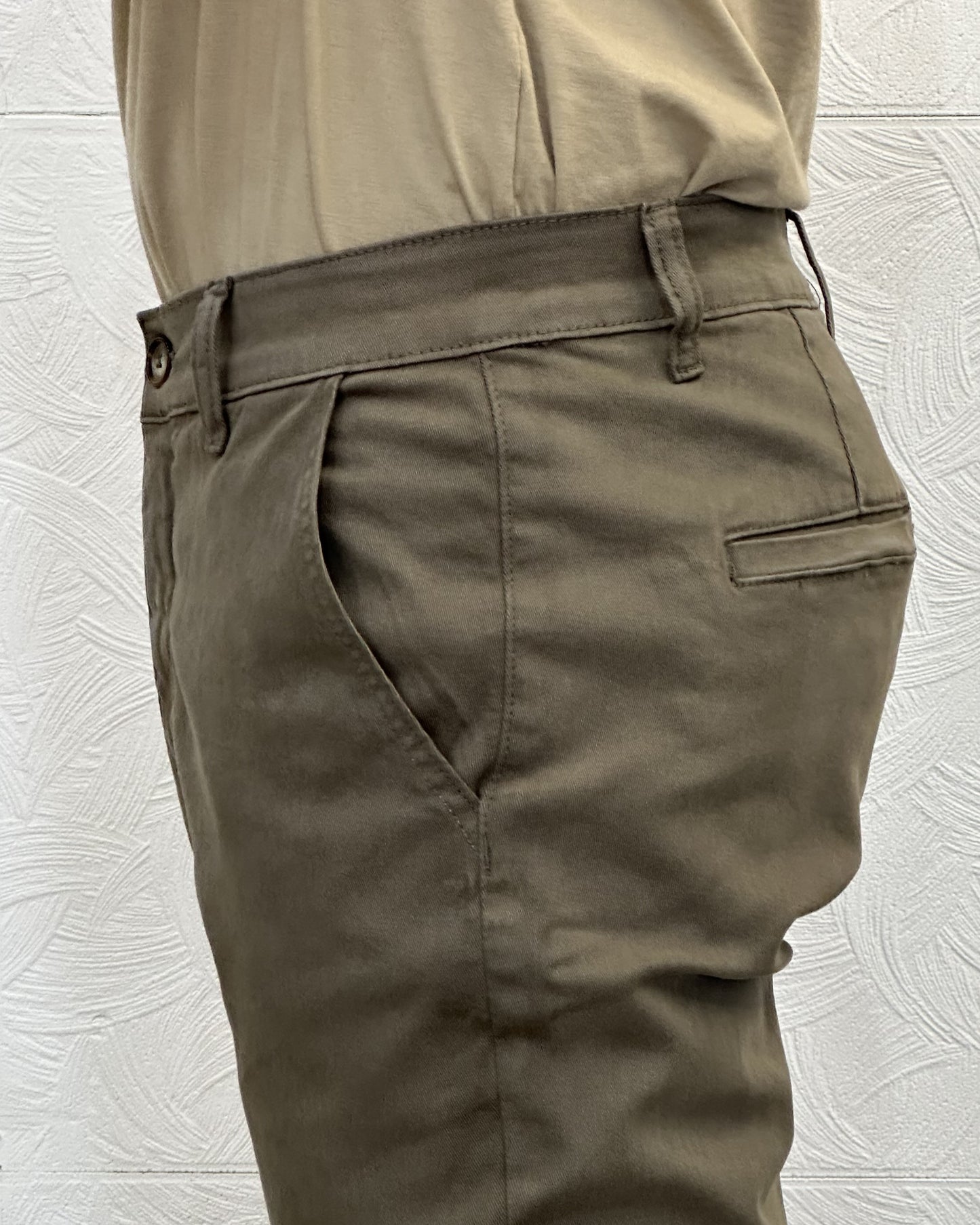 PANTALONE GABARDINE " UGP 3751" MILITARE